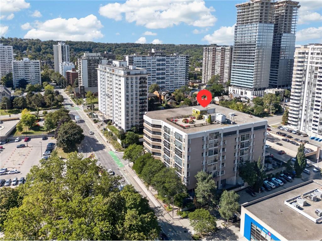66 Bay Street S Property Photo 40