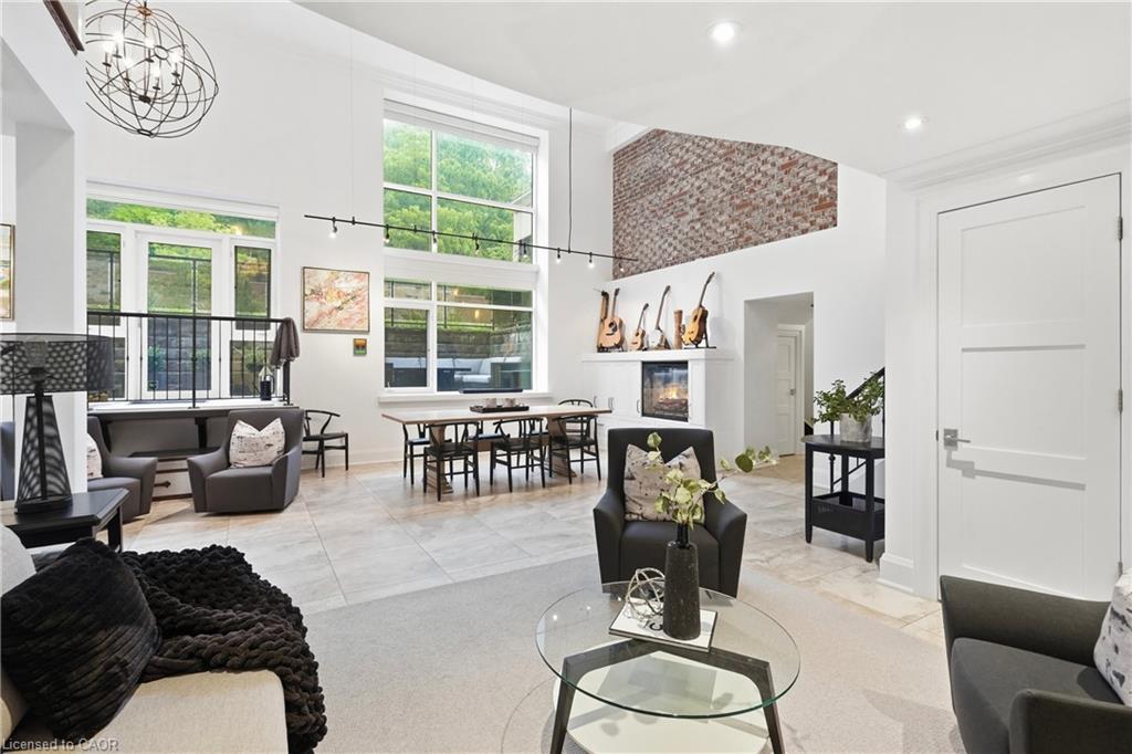 116-397 King Street W Property Photo 9