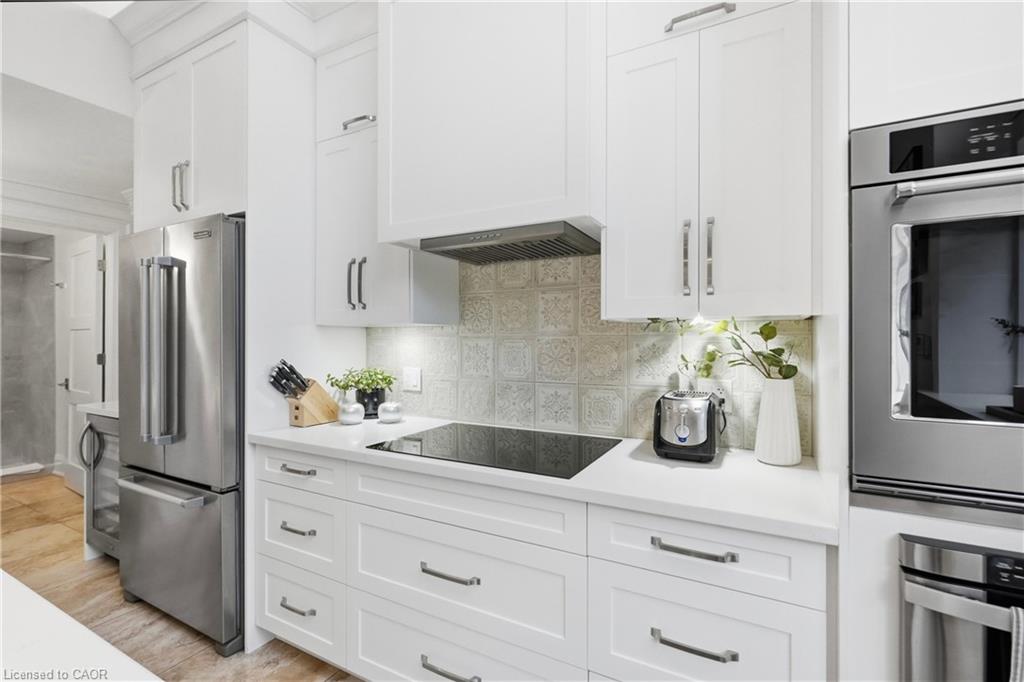 116-397 King Street W Property Photo 13