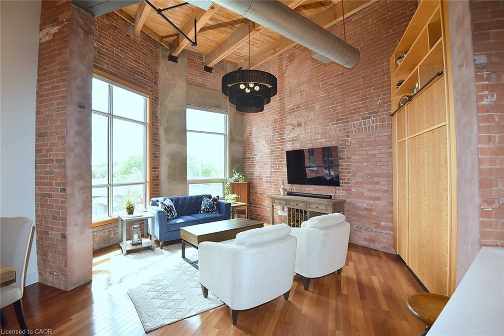 310-26 Ontario Street Property Photo 1