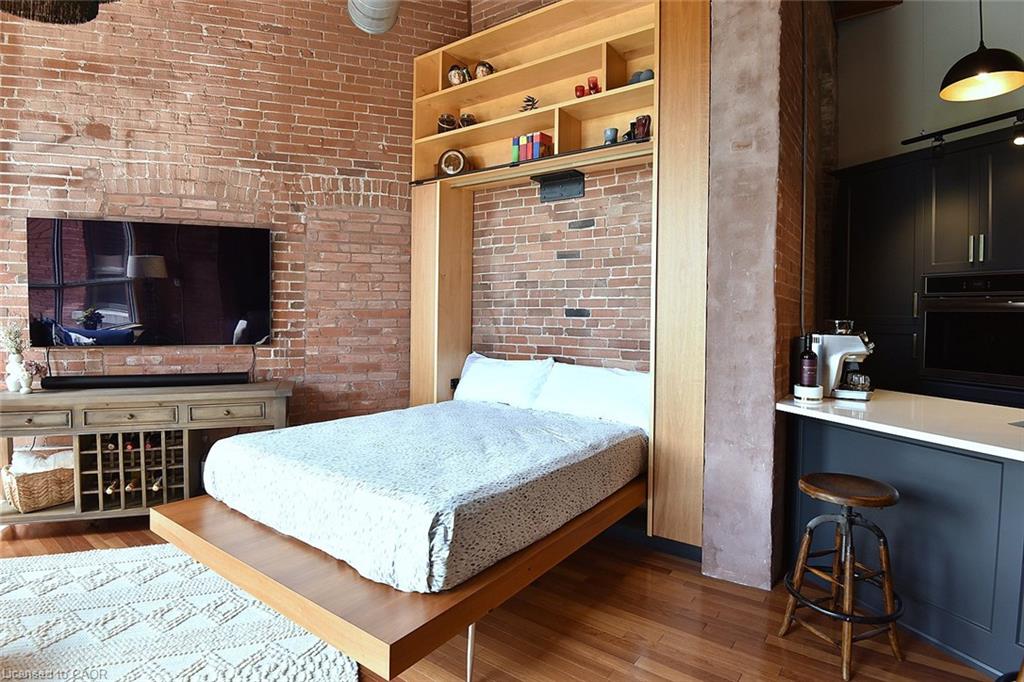310-26 Ontario Street Property Photo 19