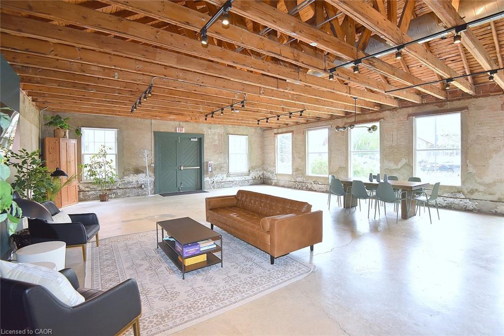 310-26 Ontario Street Property Photo 30