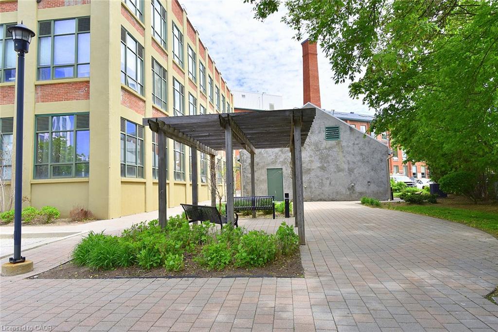 310-26 Ontario Street Property Photo 34