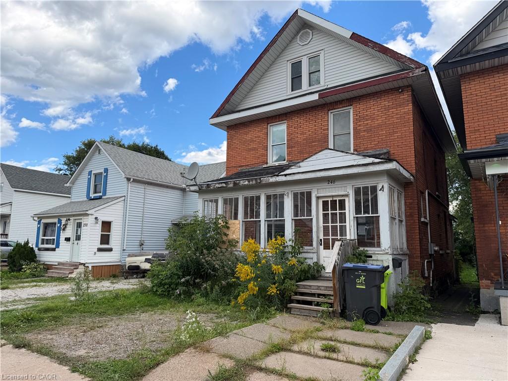 246 St James Street Property Photo 2
