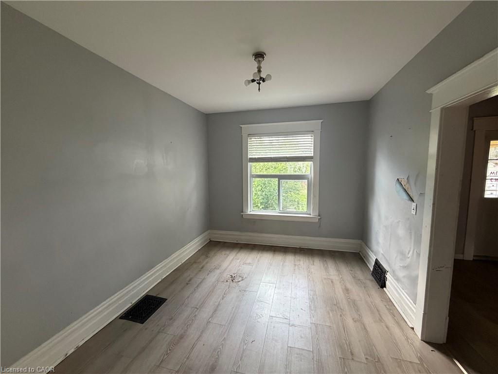 246 St James Street Property Photo 8