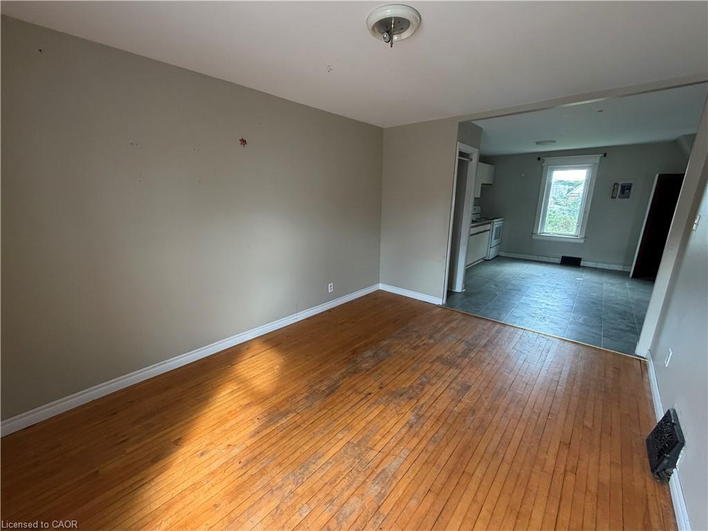 246 St James Street Property Photo 19