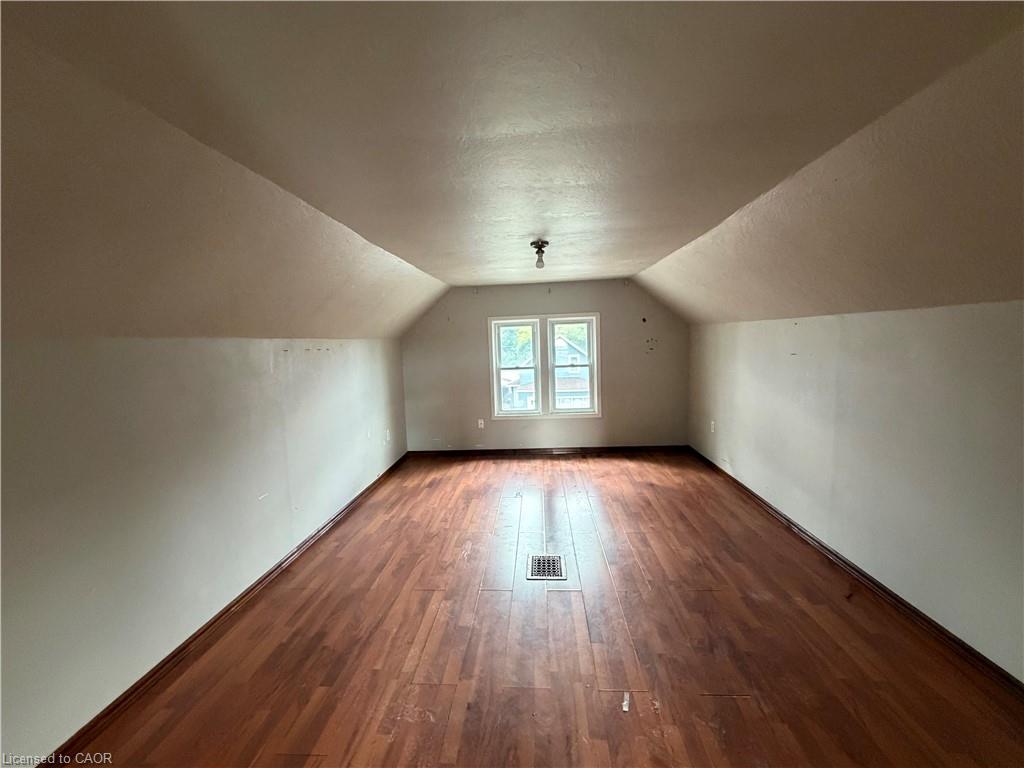 246 St James Street Property Photo 20