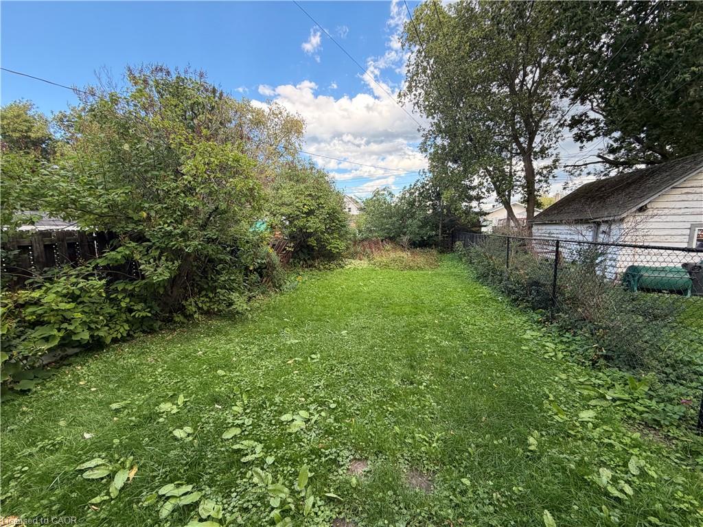 246 St James Street Property Photo 24