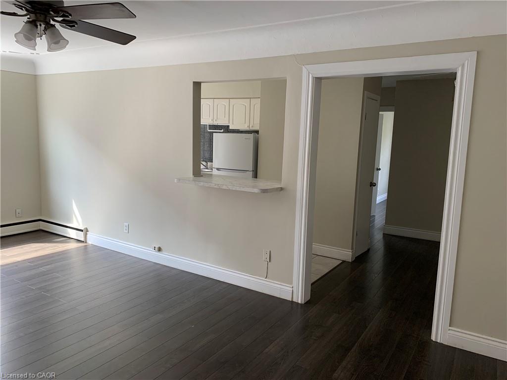 10-7 Applewood Avenue Property Photo 3