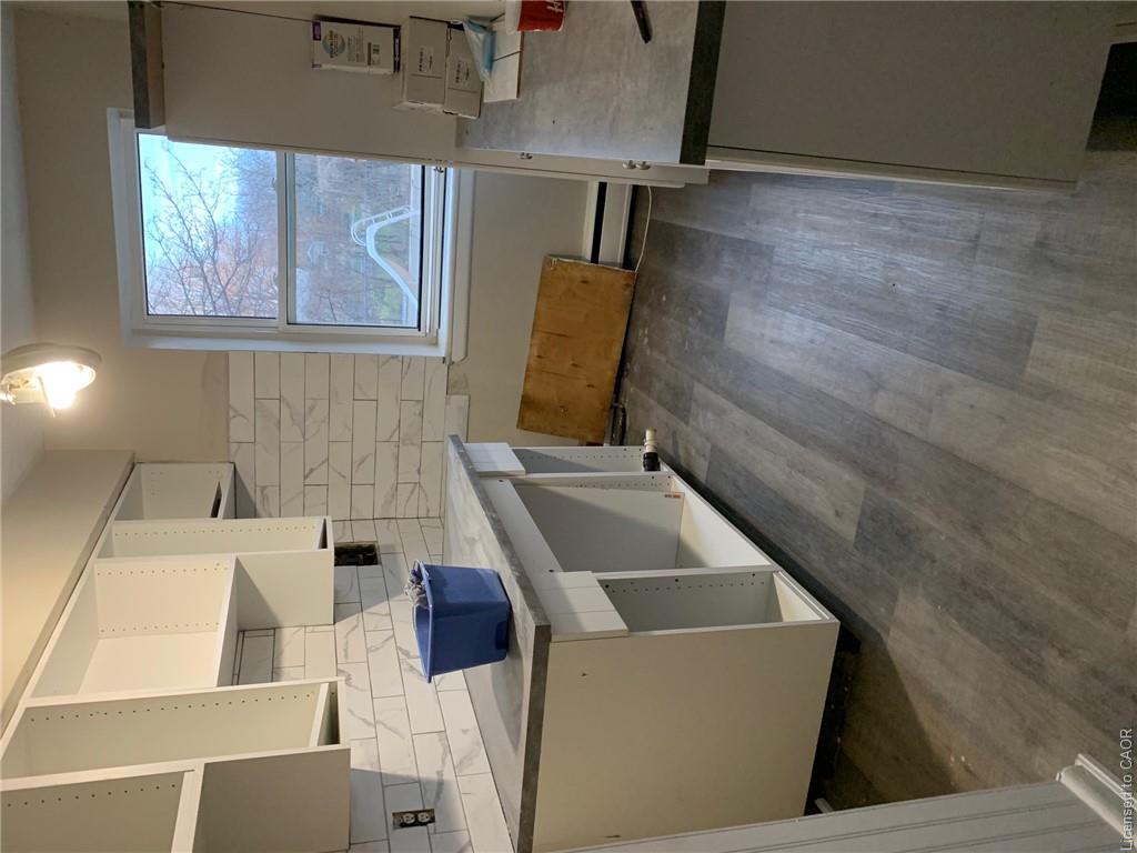 10-7 Applewood Avenue Property Photo 4