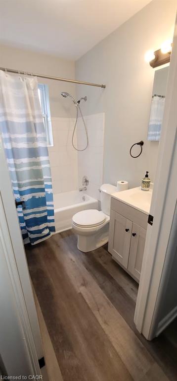 10-7 Applewood Avenue Property Photo 9