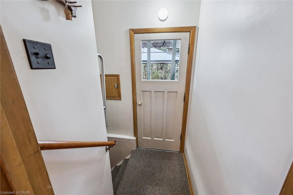 10 Paul Avenue Property Photo 22