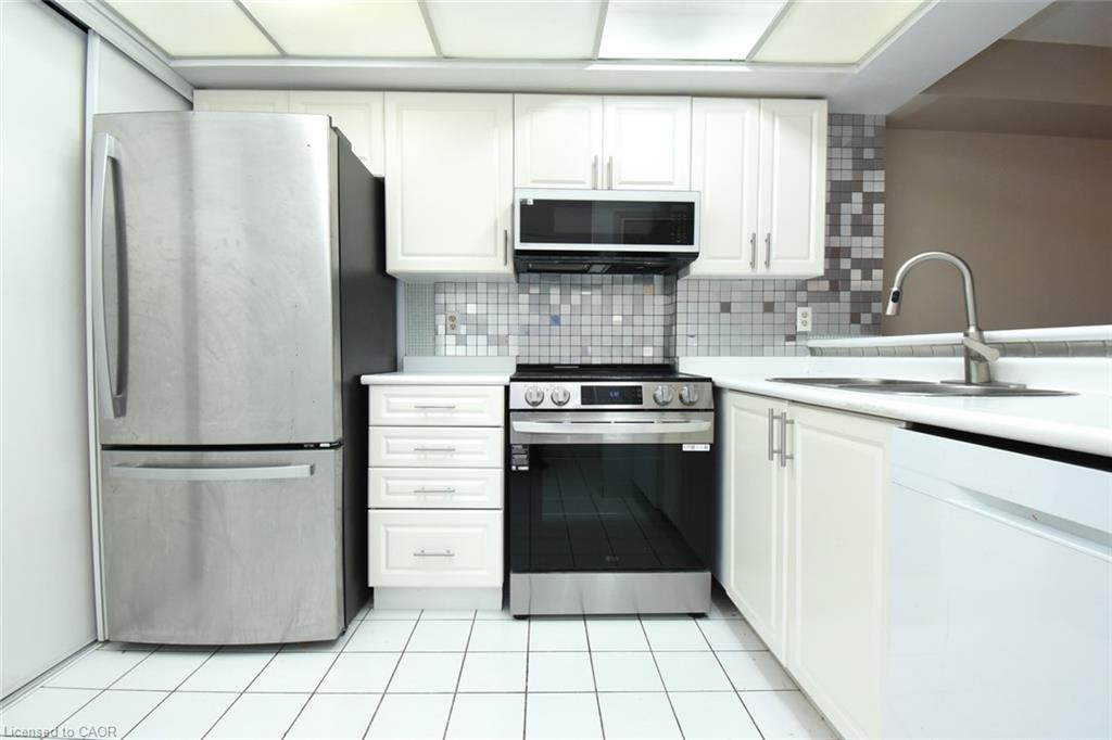 215-175 Cedar Avenue Property Photo 4