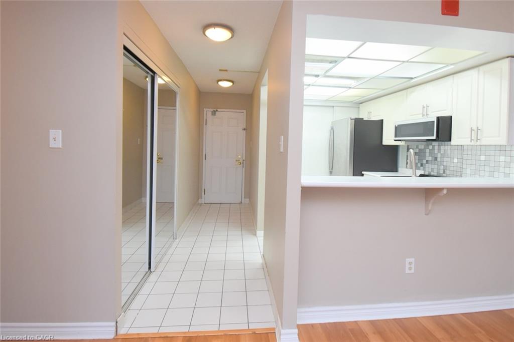 215-175 Cedar Avenue Property Photo 5