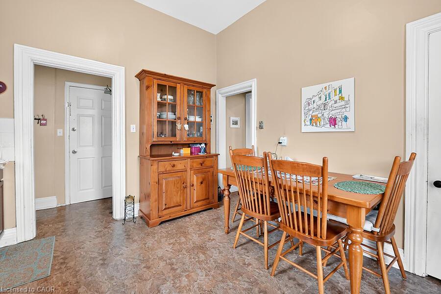 91 Main Street E Property Photo 28