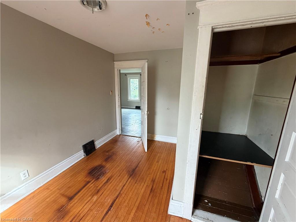 246 St James Street Property Photo 15