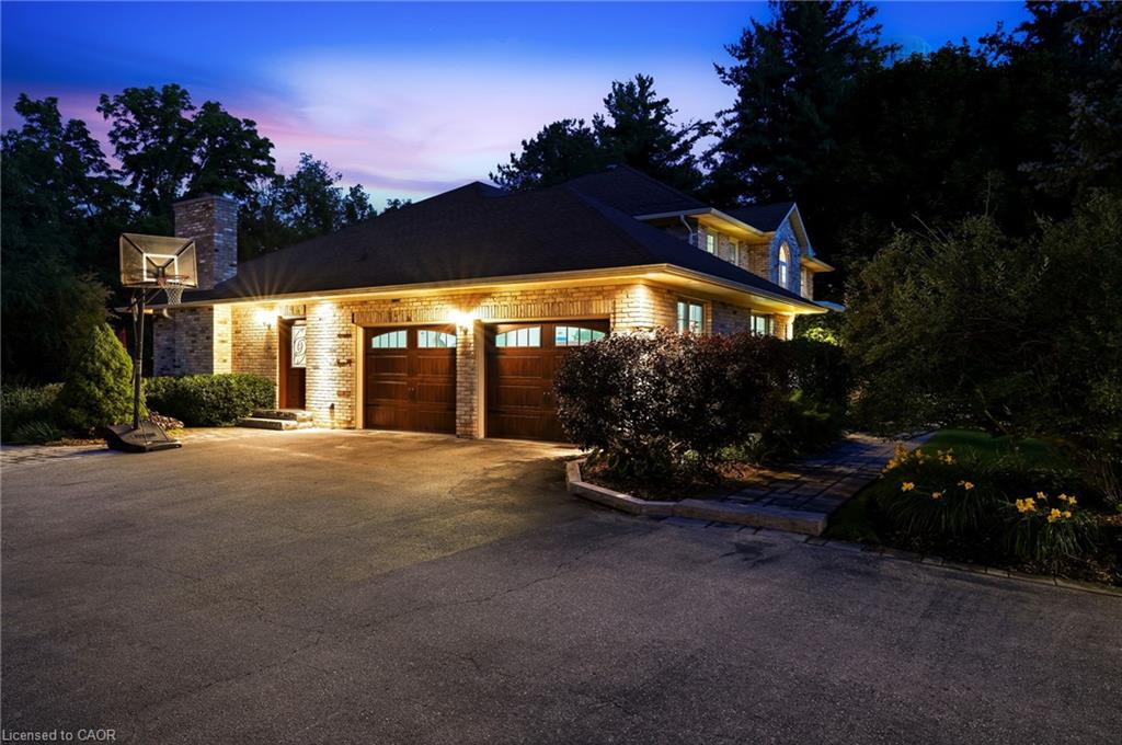 48 Woodend Drive Property Photo 3