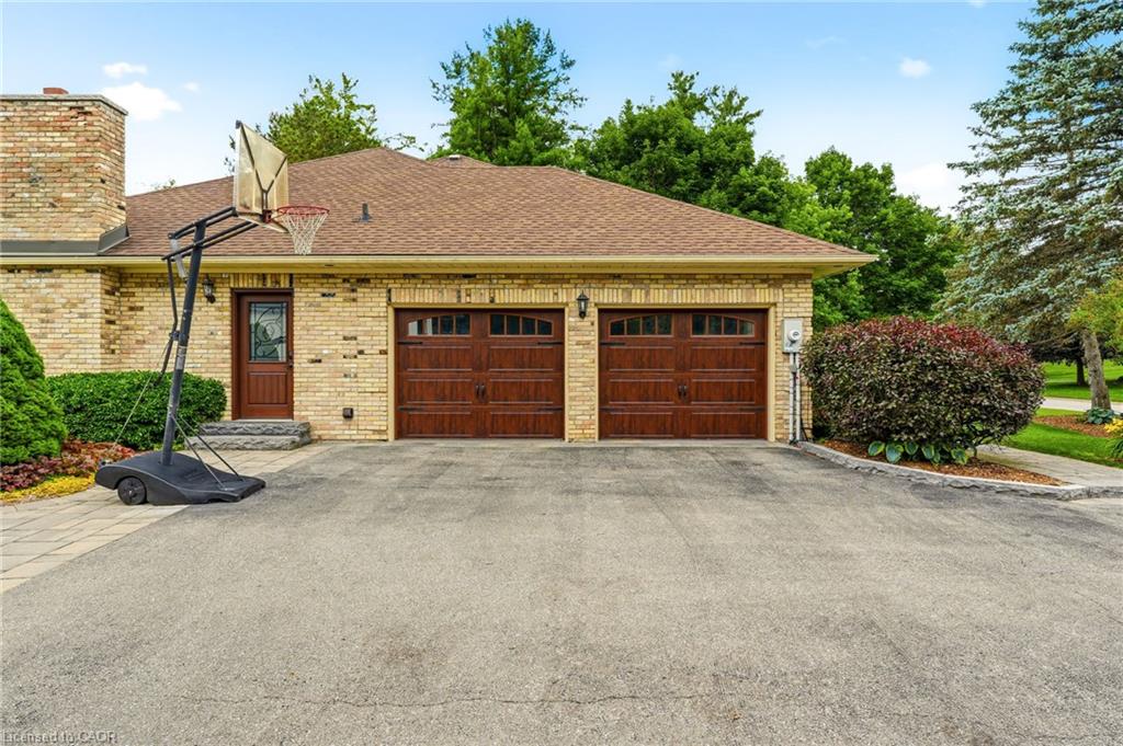 48 Woodend Drive Property Photo 6