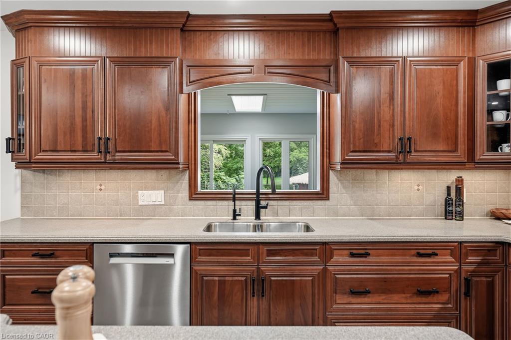 48 Woodend Drive Property Photo 14