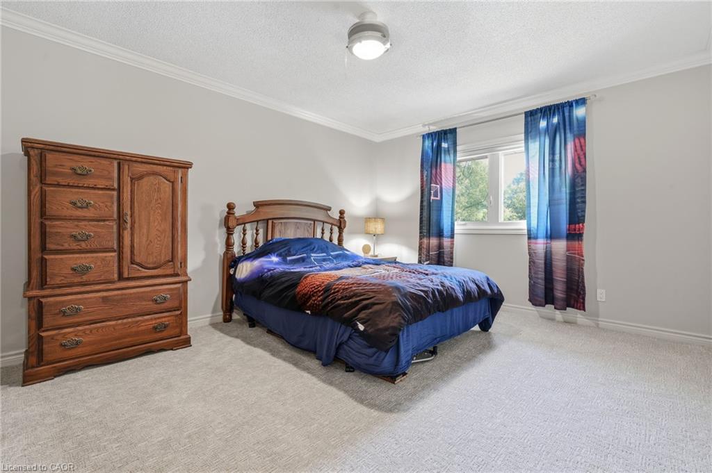 48 Woodend Drive Property Photo 32