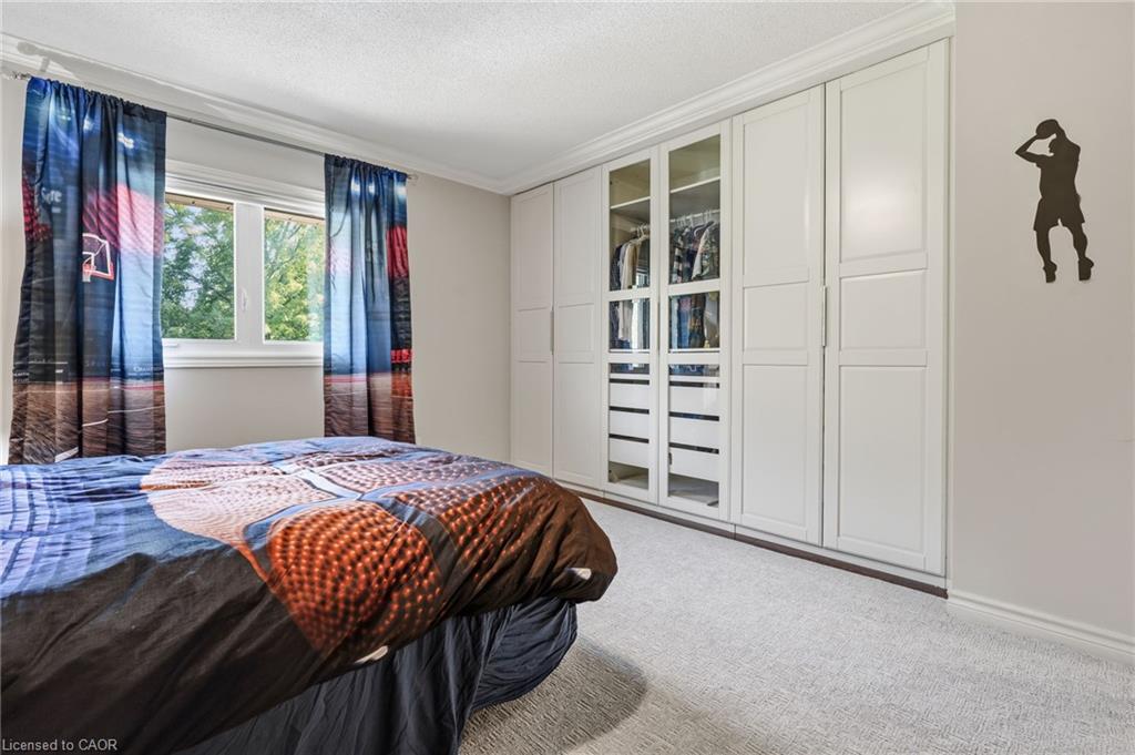 48 Woodend Drive Property Photo 33