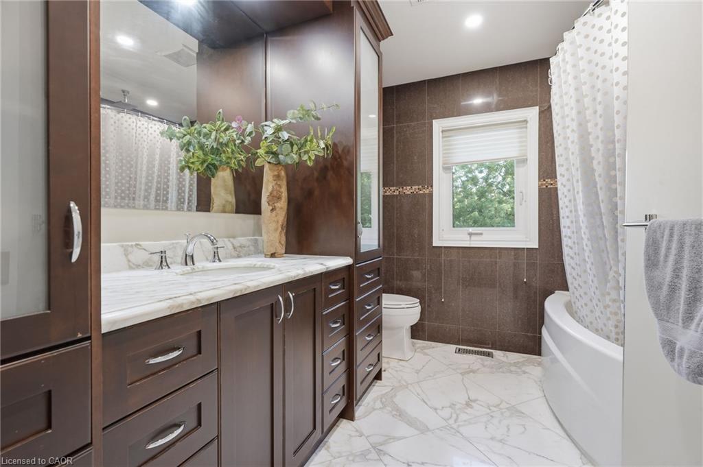 48 Woodend Drive Property Photo 34