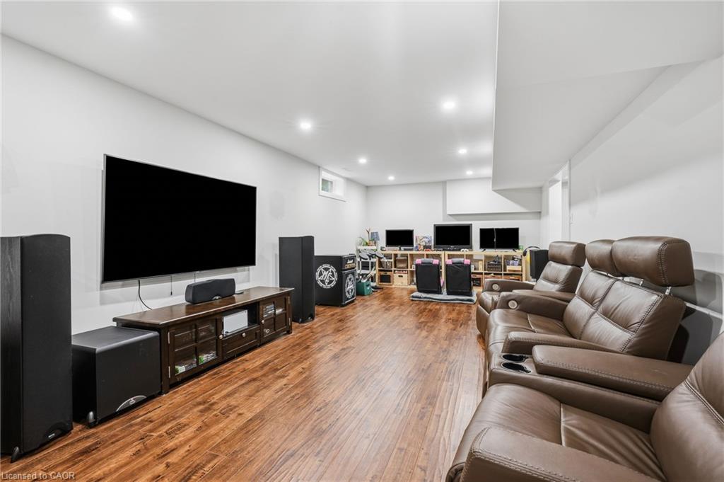 48 Woodend Drive Property Photo 36