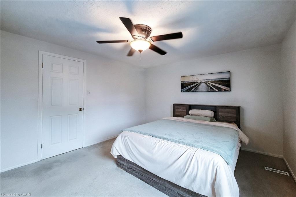8 Dalton Gate Property Photo 26
