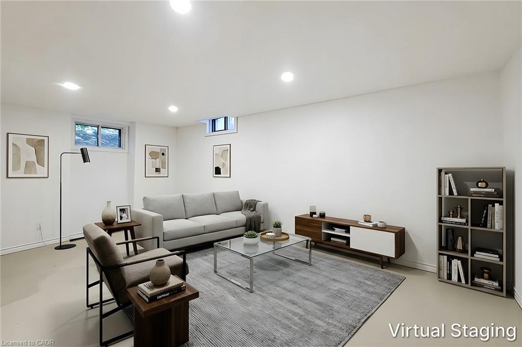 8 Dalton Gate Property Photo 32
