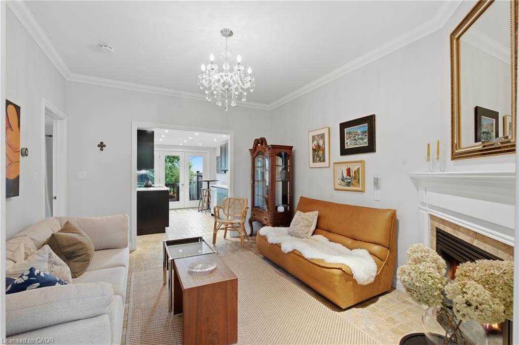 25 Balmoral Drive Property Photo 9