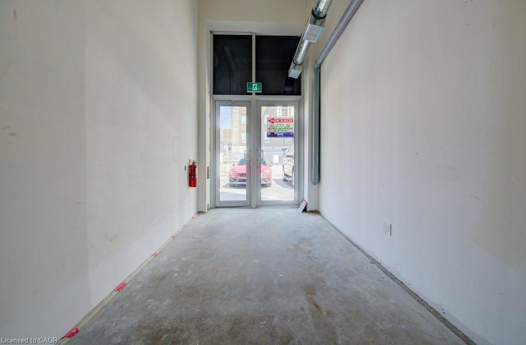 26 King Street E Property Photo 32