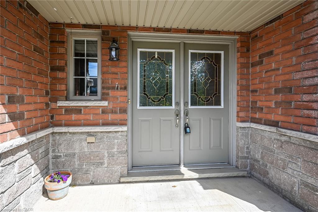 302 Southbrook Drive Property Photo 3