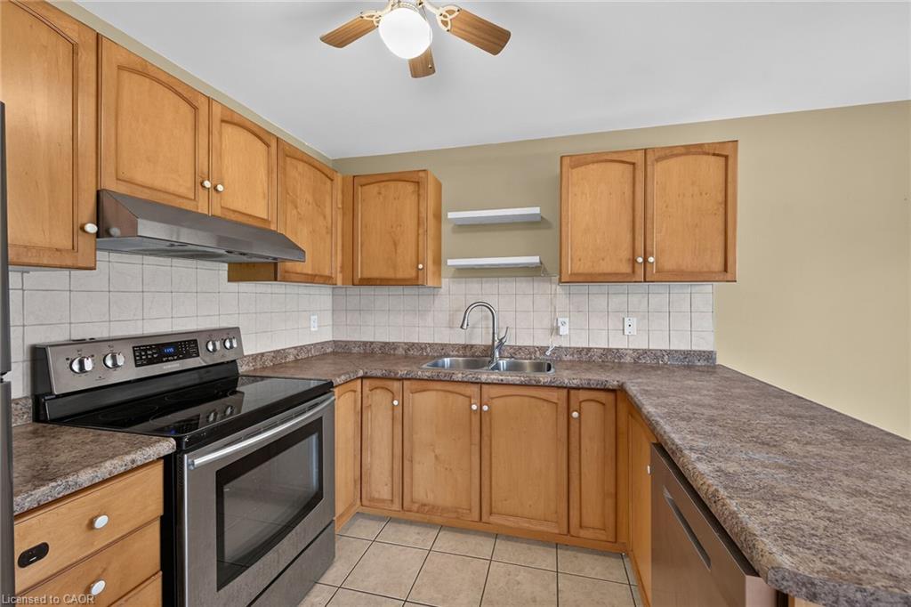 302 Southbrook Drive Property Photo 16