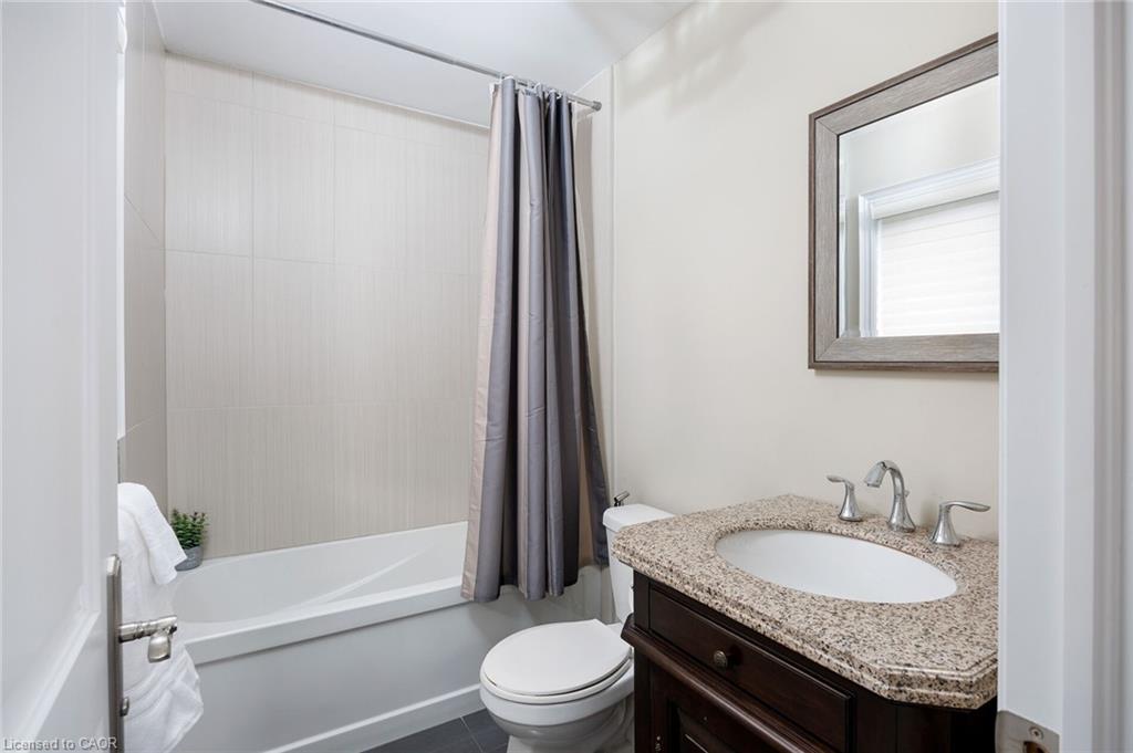 125 Paliser Court Property Photo 31