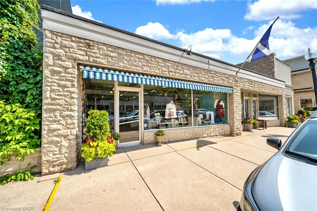 152 St Andrew Street W Property Photo 1