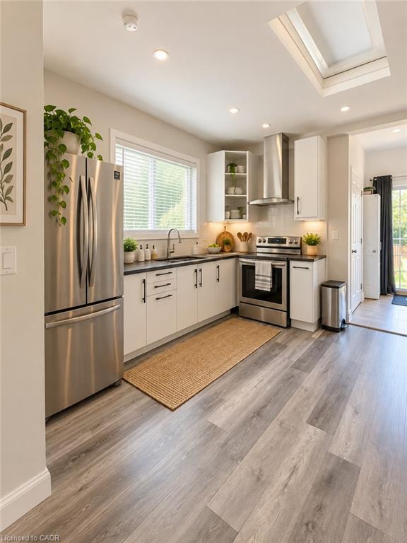 549 Waterloo Street Property Photo 16