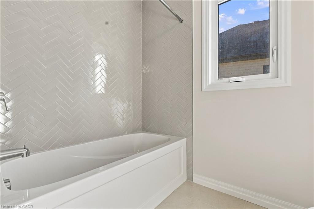 261 Ladyslipper Drive Property Photo 19