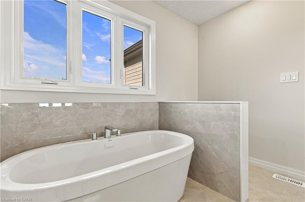 261 Ladyslipper Drive Property Photo 29