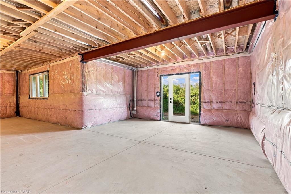 261 Ladyslipper Drive Property Photo 32