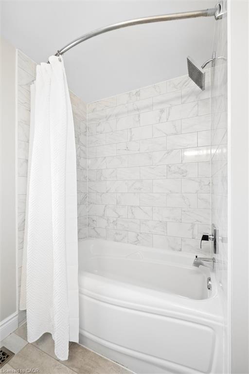 315 Crimson Crescent Property Photo 20