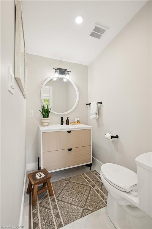 315 Crimson Crescent Property Photo 43
