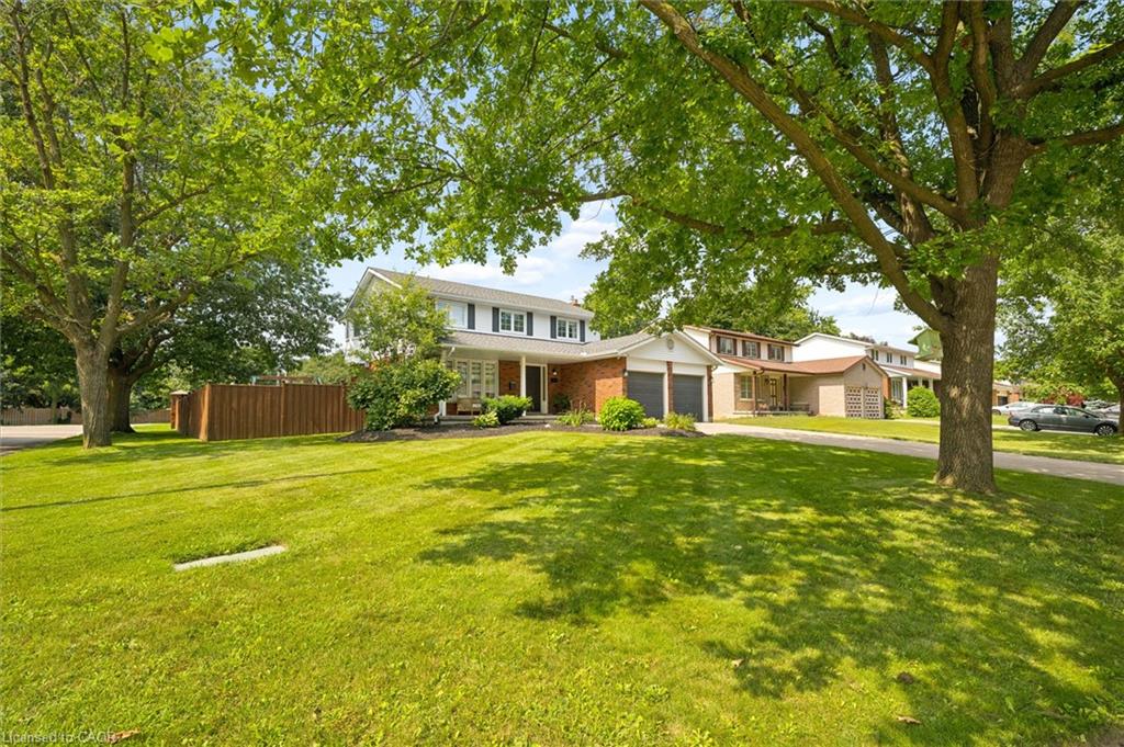 315 Crimson Crescent Property Photo 45