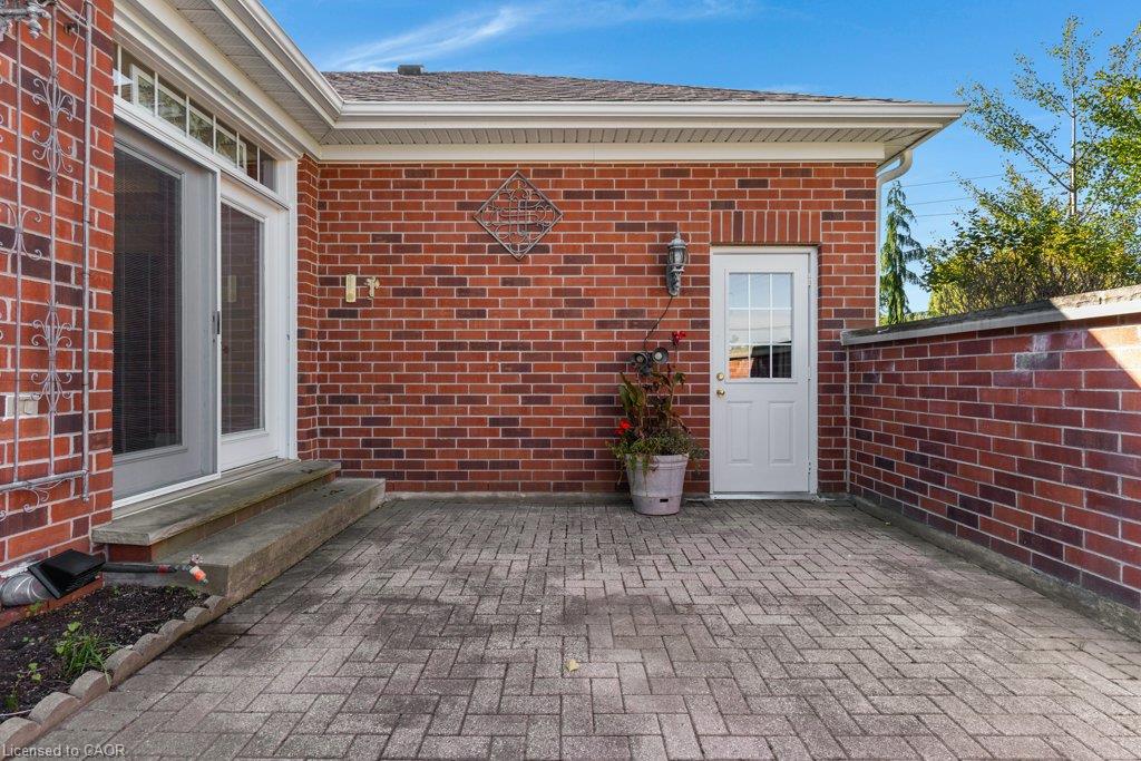 1-375 George Street N Property Photo 38