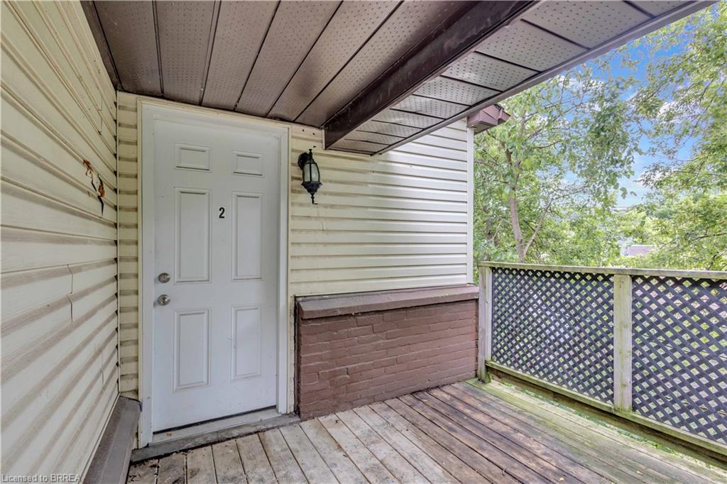8 Victoria Street Property Photo 14