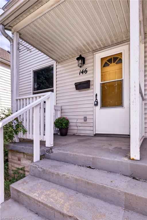 146 Barnesdale Avenue N Property Photo 2
