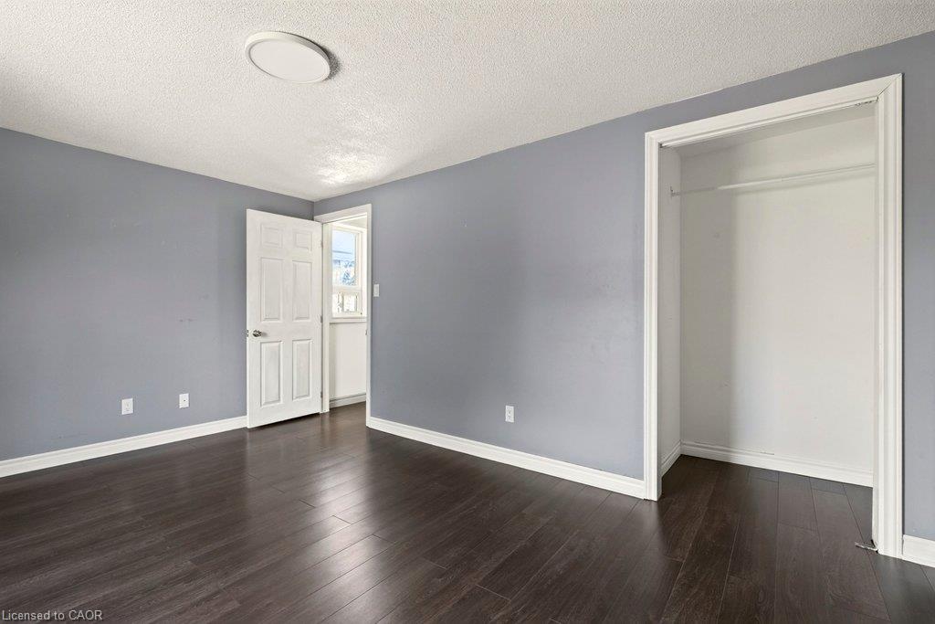 146 Barnesdale Avenue N Property Photo 21