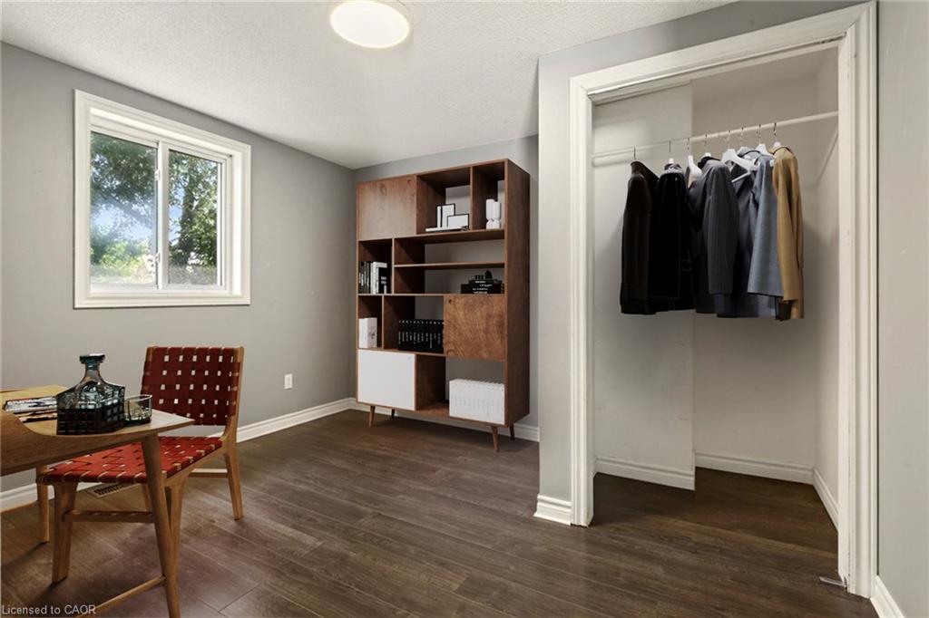 146 Barnesdale Avenue N Property Photo 22