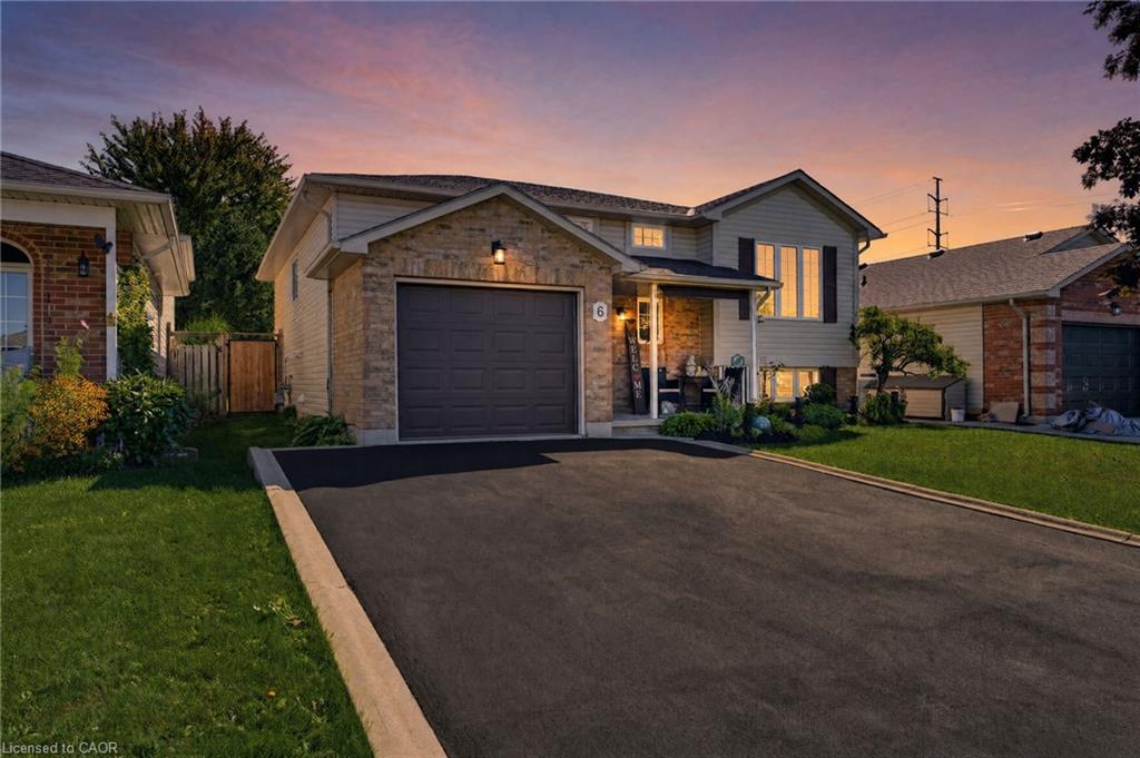 6 Stuart Street Property Photo 3