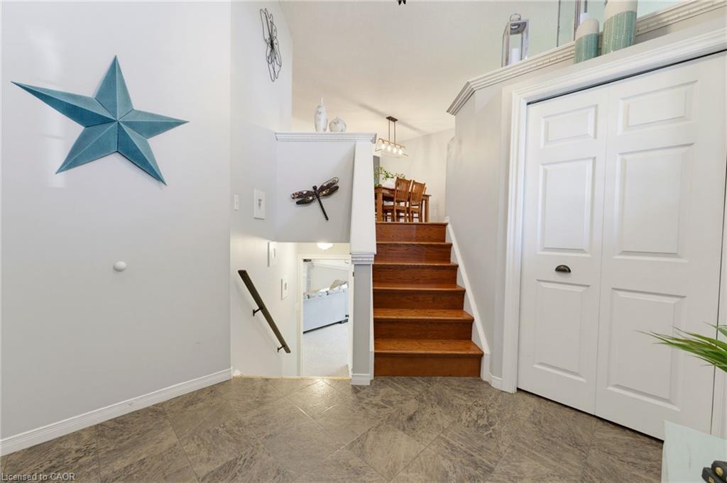 6 Stuart Street Property Photo 5