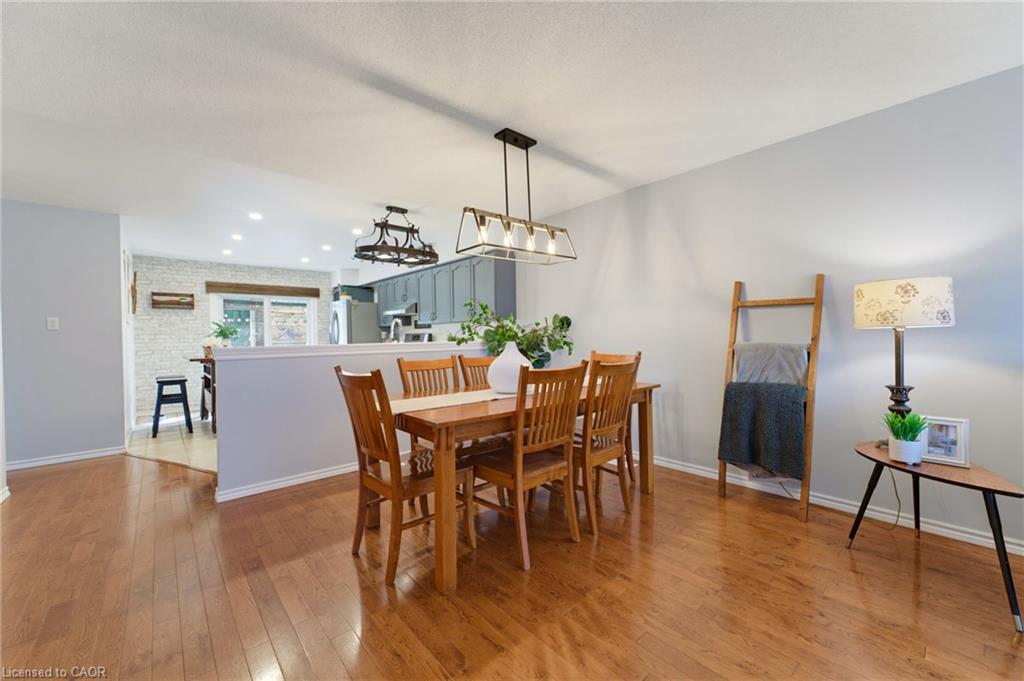 6 Stuart Street Property Photo 9